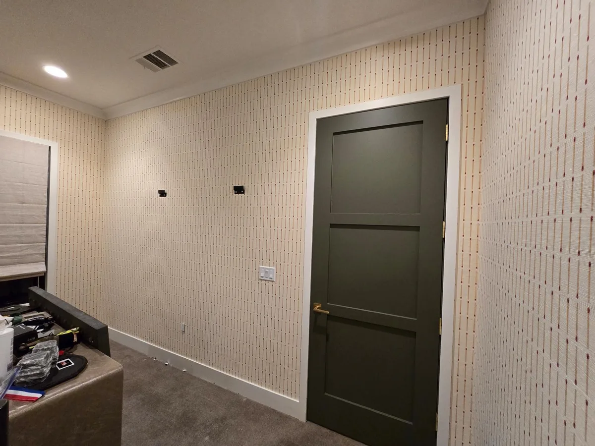 Professional wallpaper hanging in Lincoln Park, Chicago